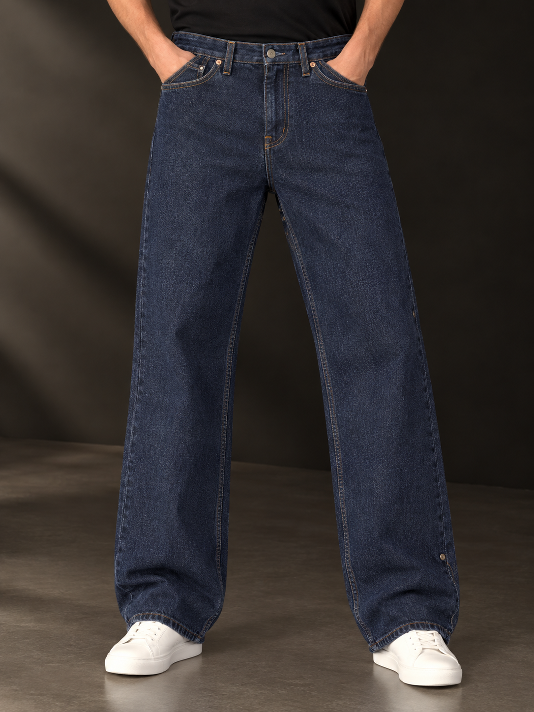 LEVIS-Classic Jeans - Image 2